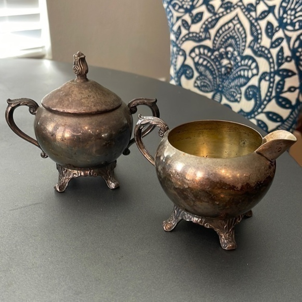 FB ROGERS SILVER COMPANY CREAM & SUGAR SET